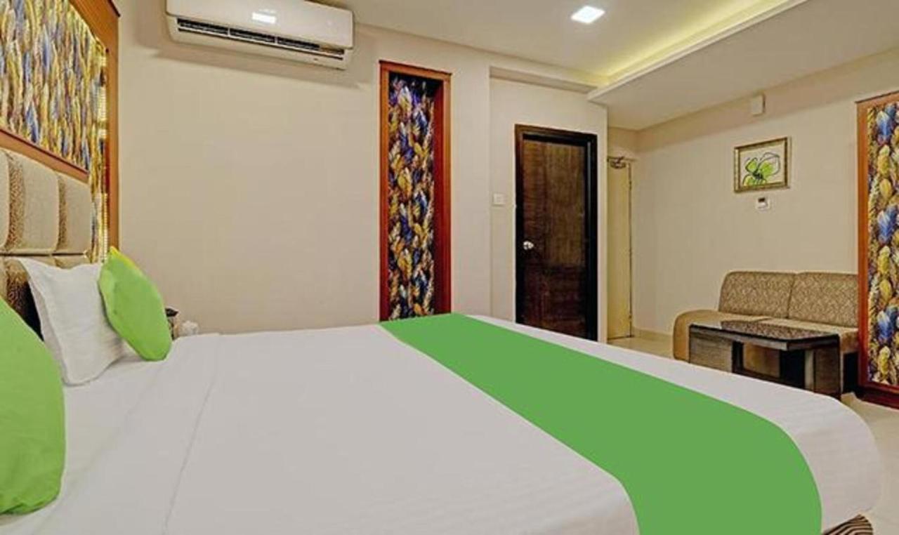 Pine Tree Boutique Hotel Chennai Esterno foto