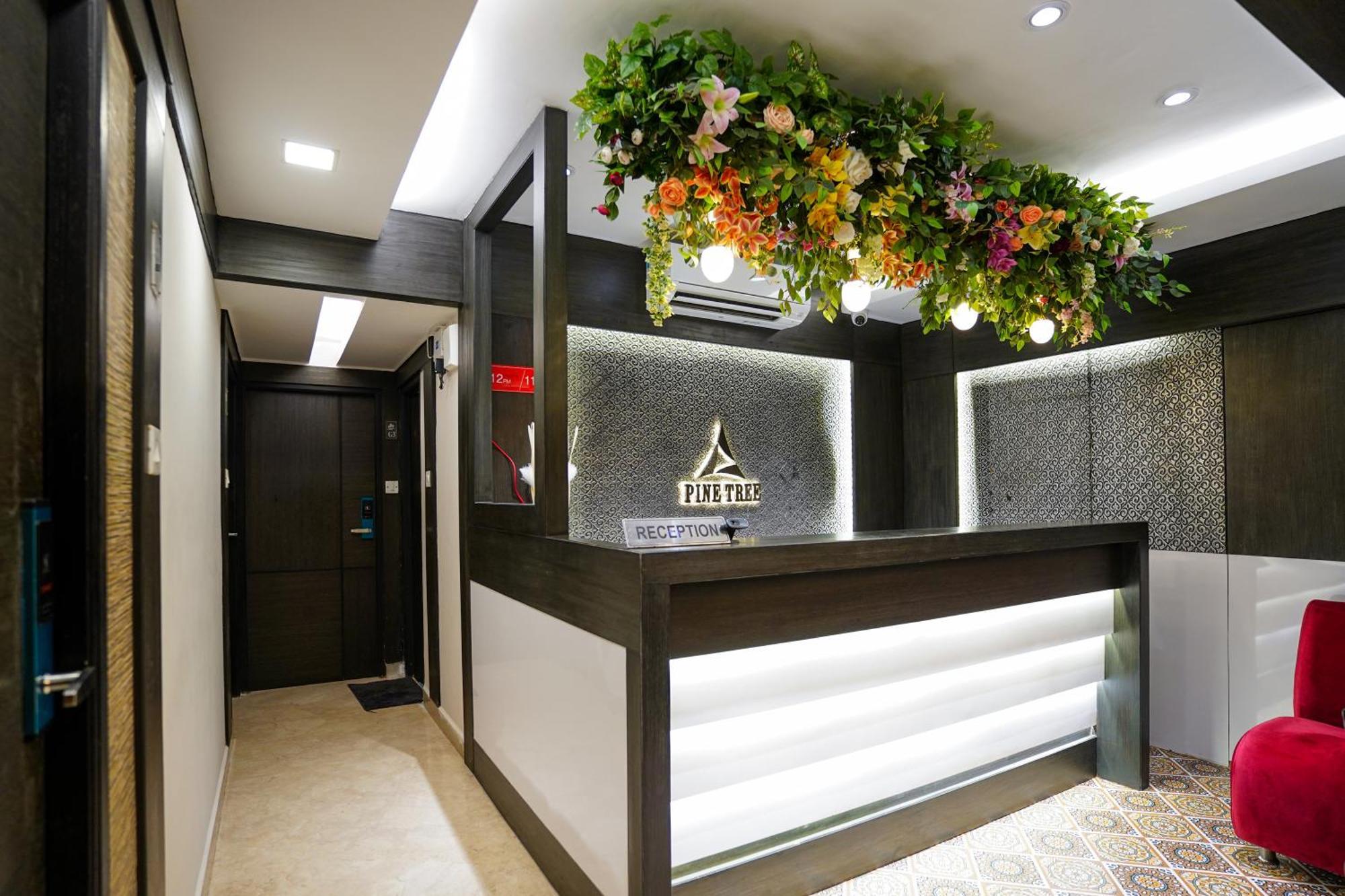 Pine Tree Boutique Hotel Chennai Esterno foto